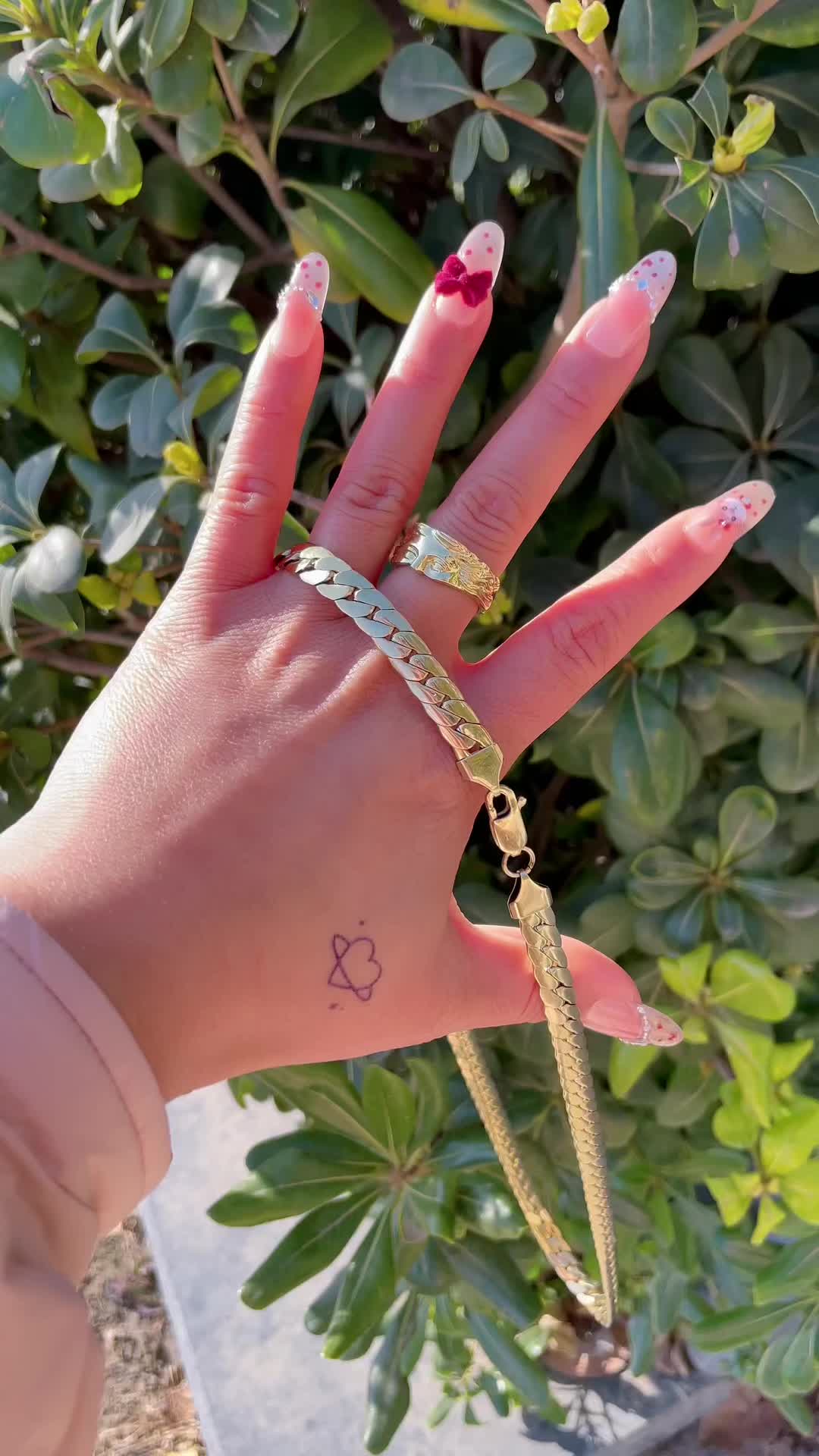 @Cheerstofreedom
