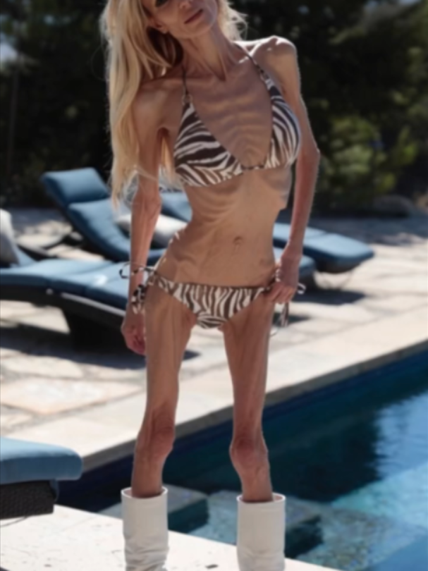 @Celebrity Freakshow TV
