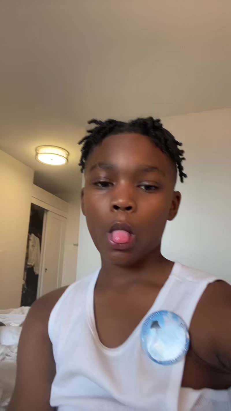 @momandson