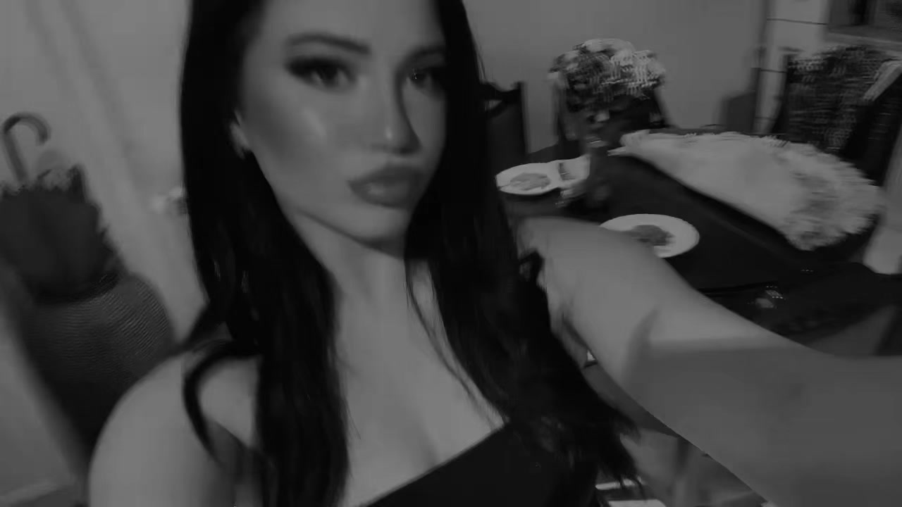 @anuuskica
