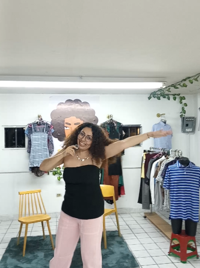 @Ponte el de oro👗👔🧦🧤🩳🎽👚