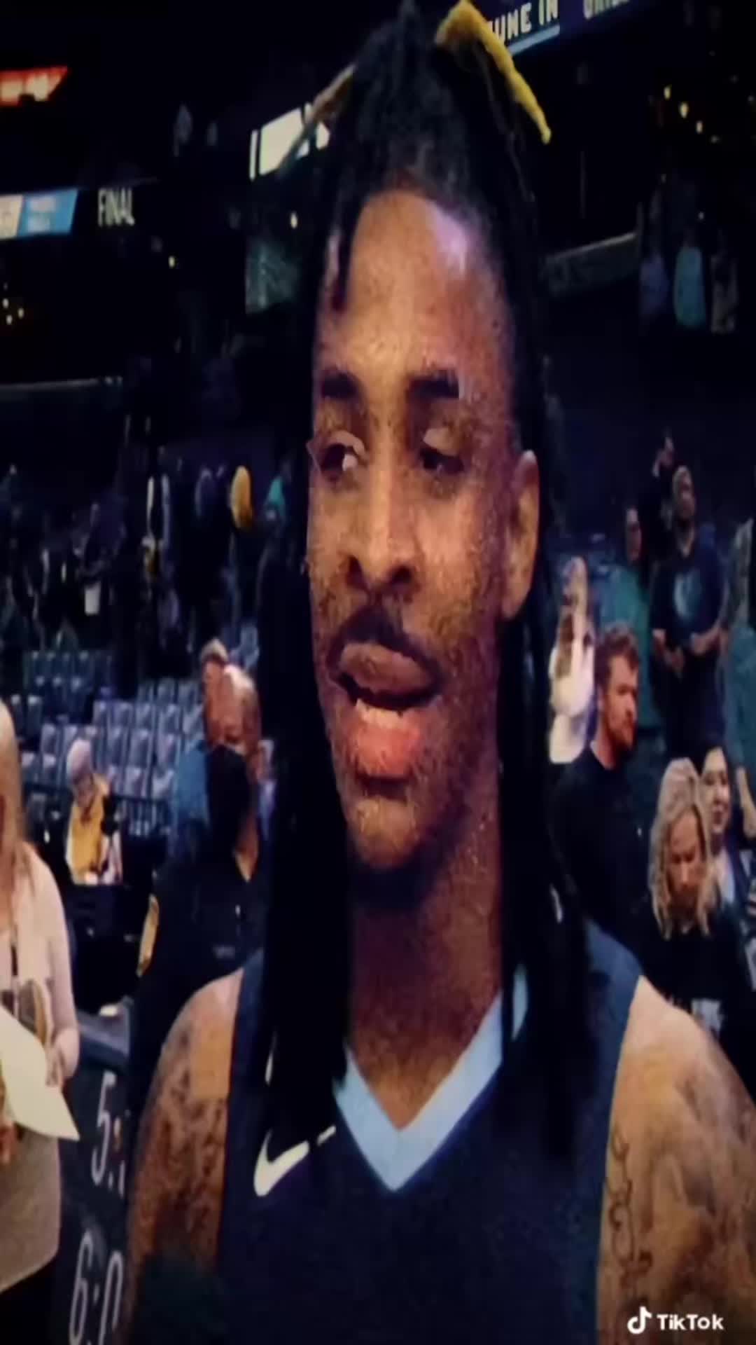 @😐