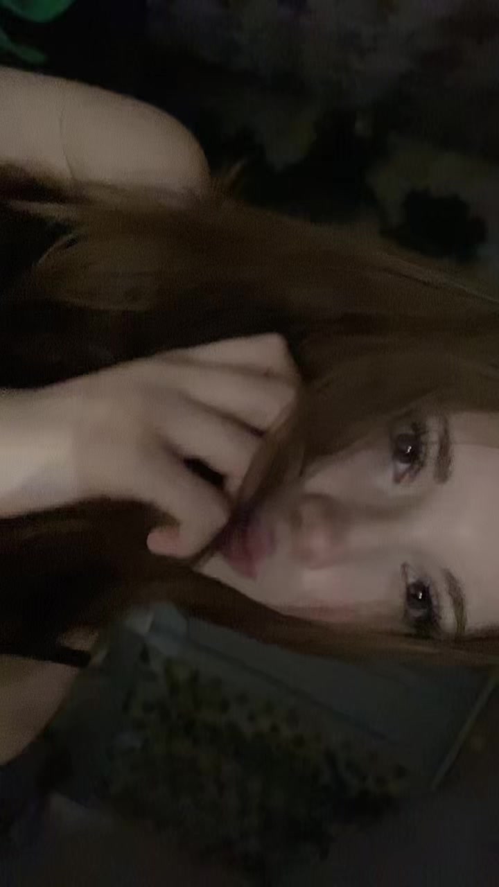 @weegjipoqety