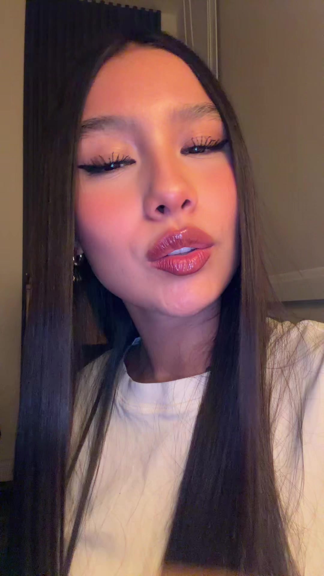 @Valeaarangoo