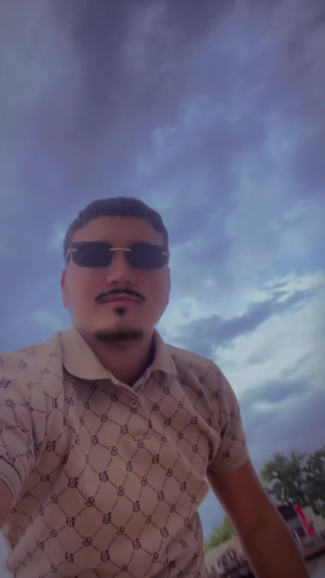 @Bandika
