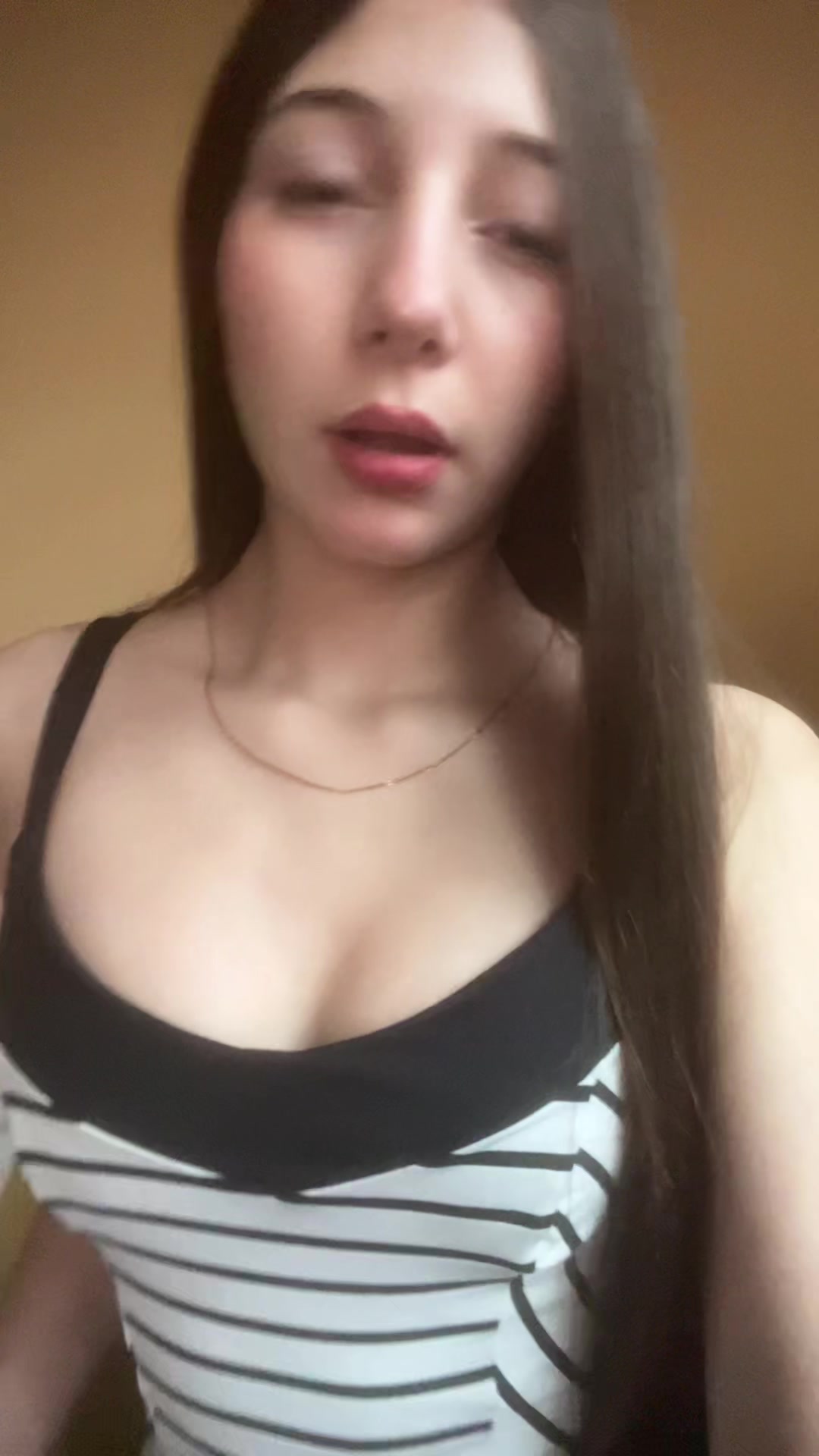 @Yishell07