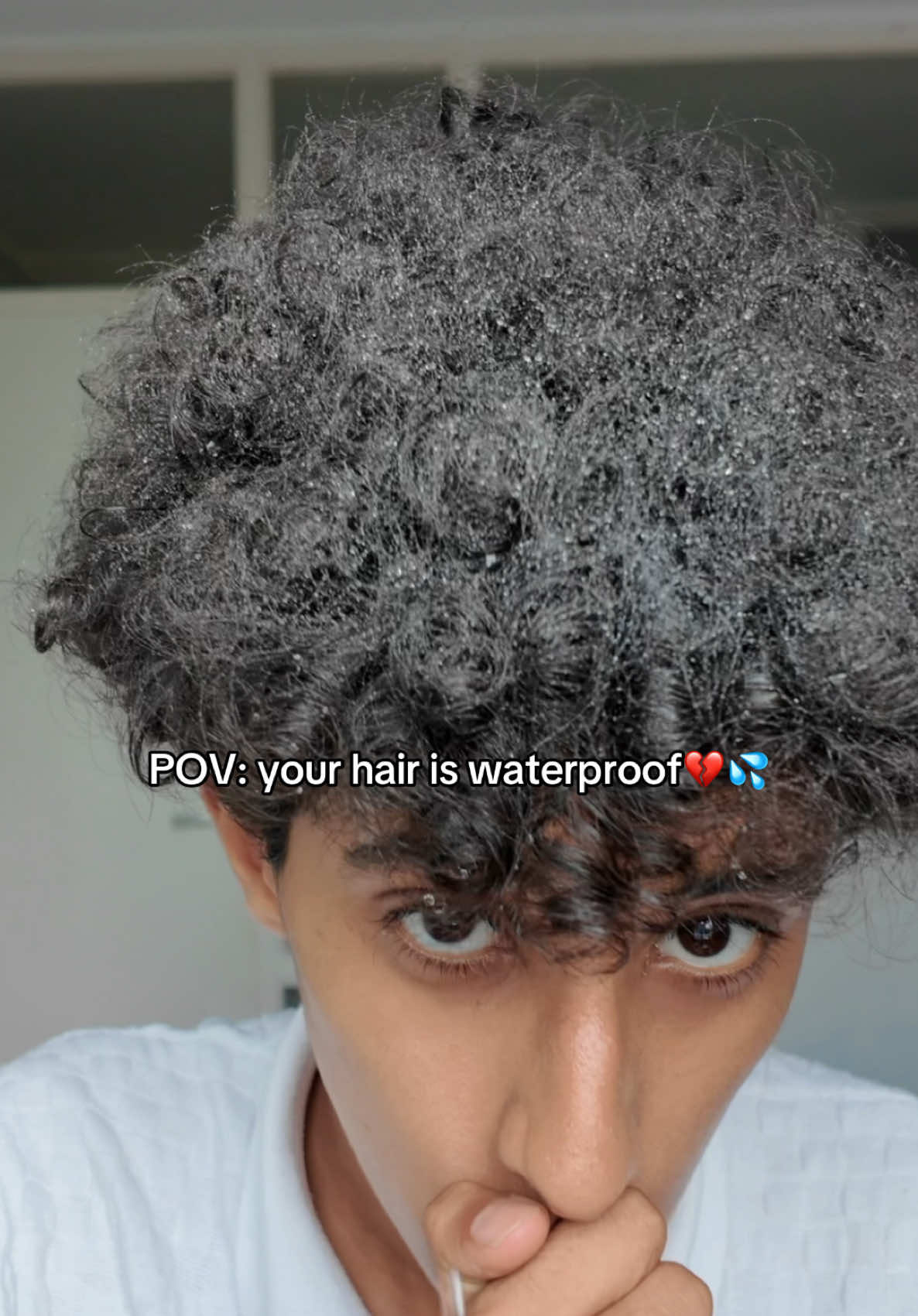 @Awab🪮