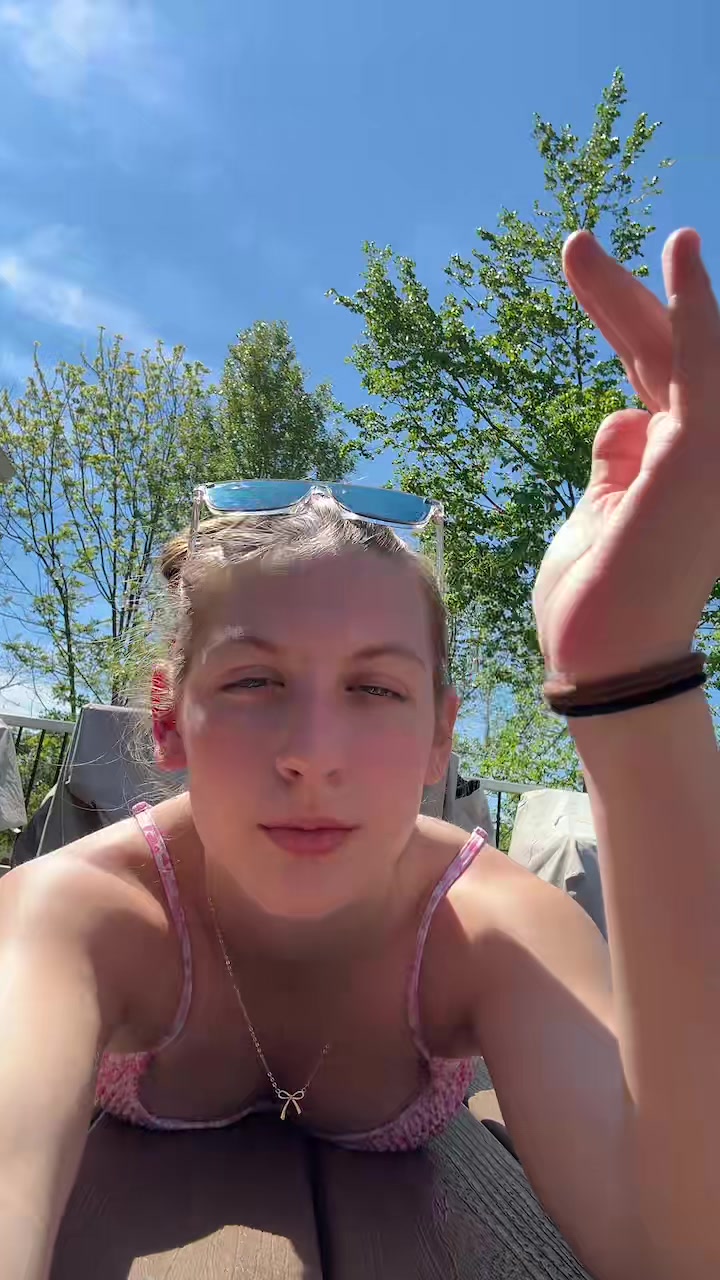 @addie_tornabene