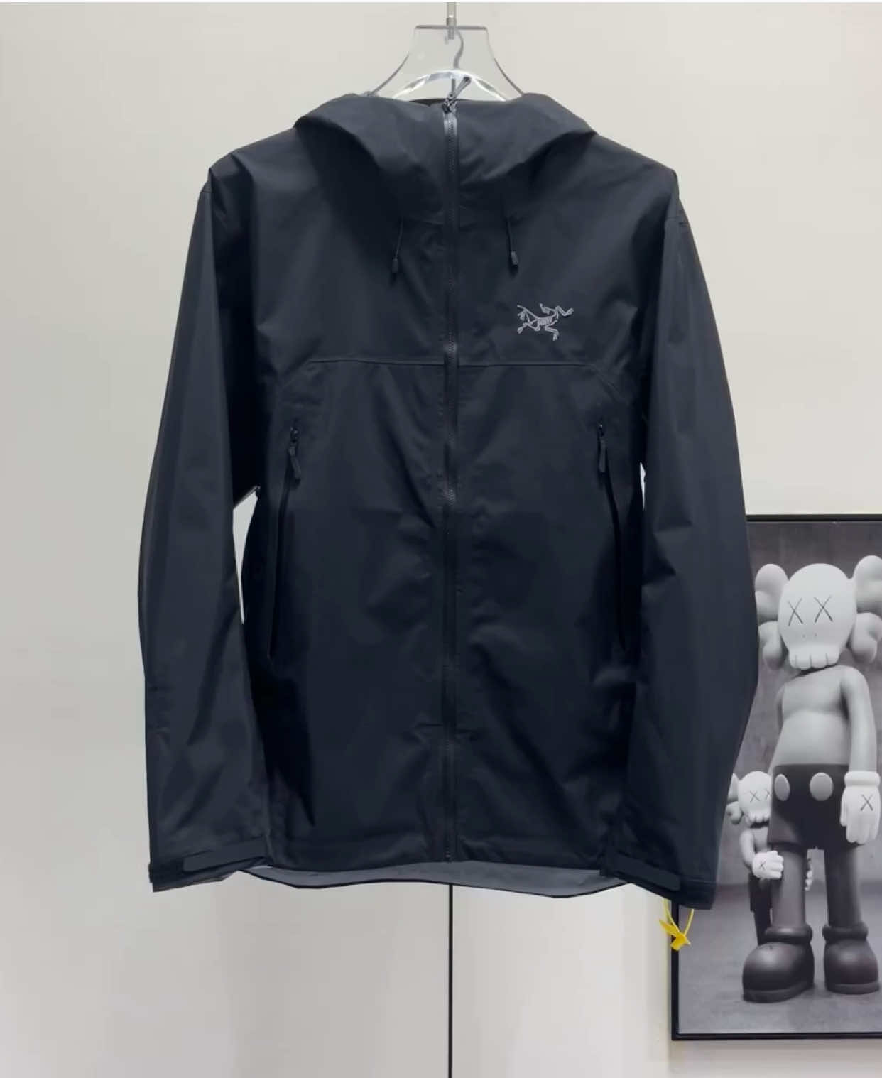 @skiingjacket