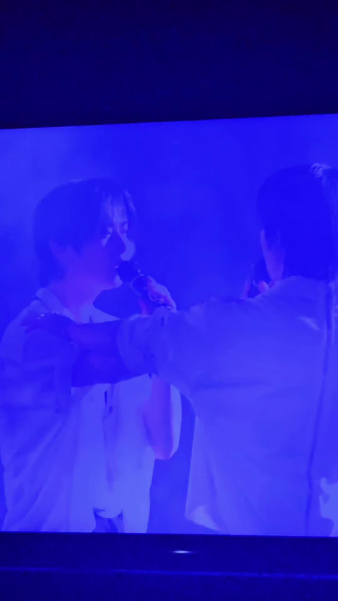 @rox🧚&zwj;♀️🧭