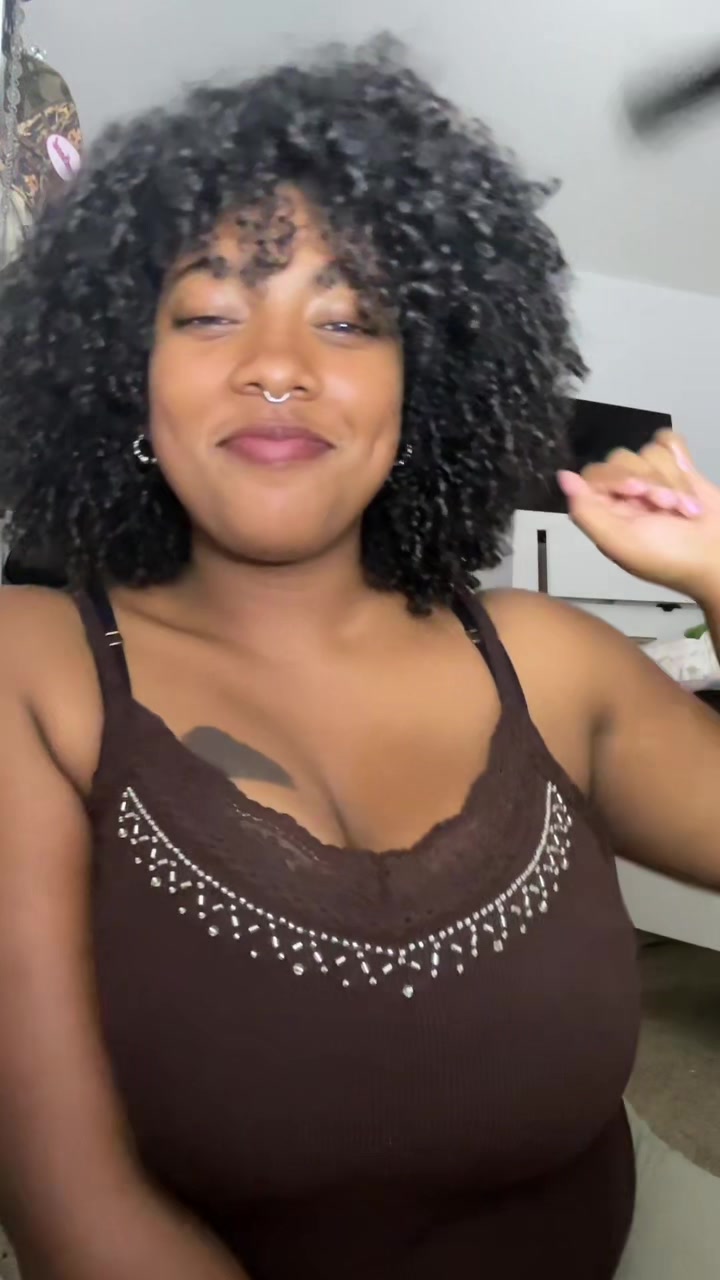 @Divine🌞| UGC creator