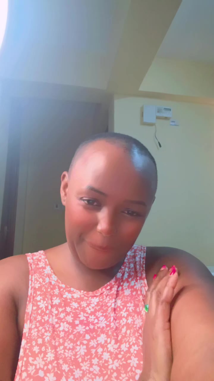 @taliakelly