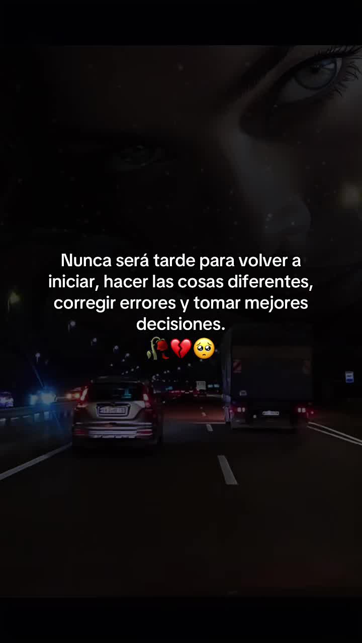 @El chico triste.🥹🥀💔🦜
