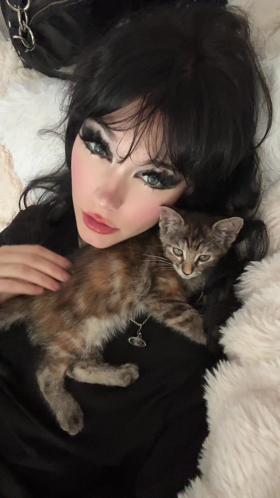 @angxl.sky_