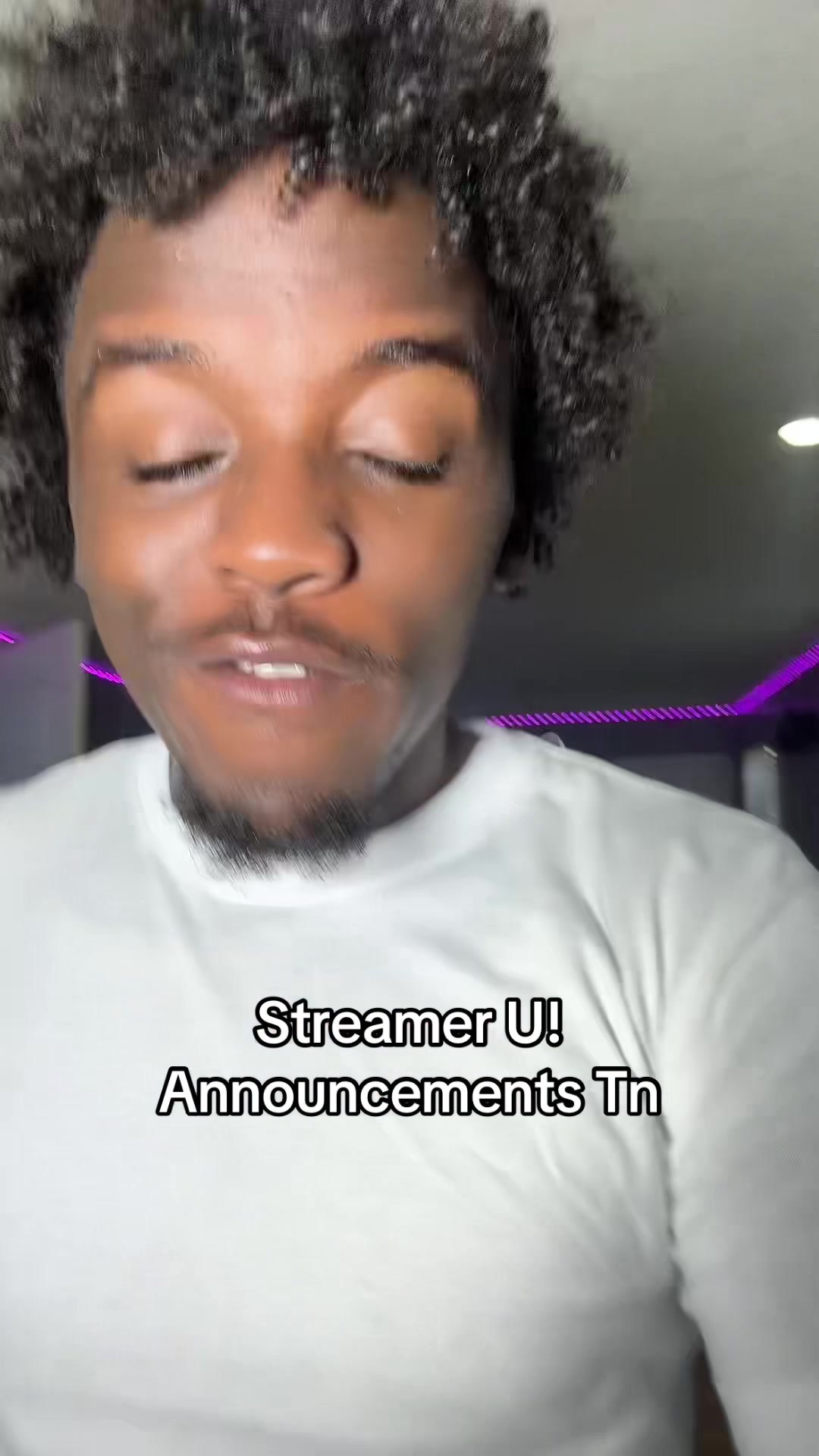 @Twitch: hollyywoodkd