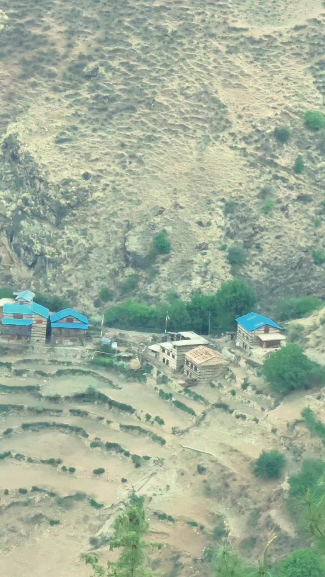 @हुम्ली&ensp;कान्छो