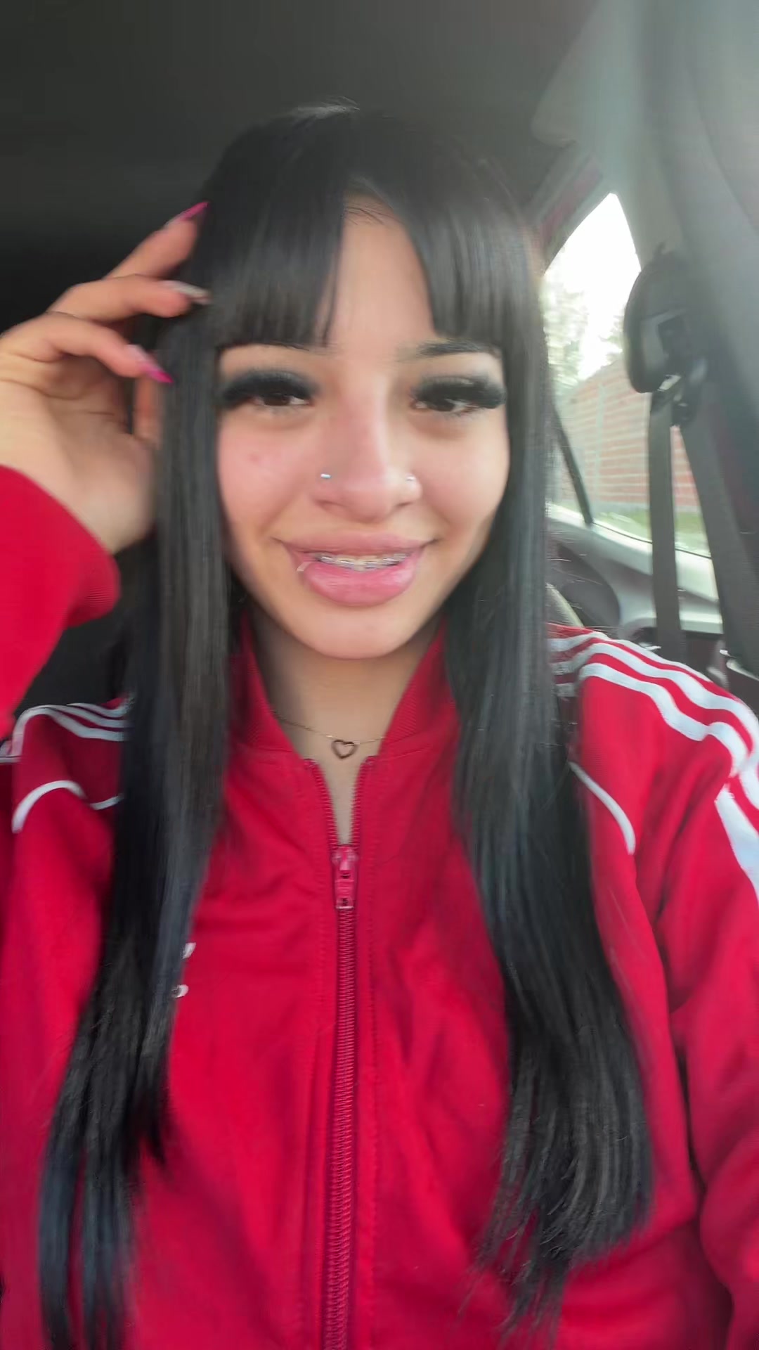 @Anaahii1