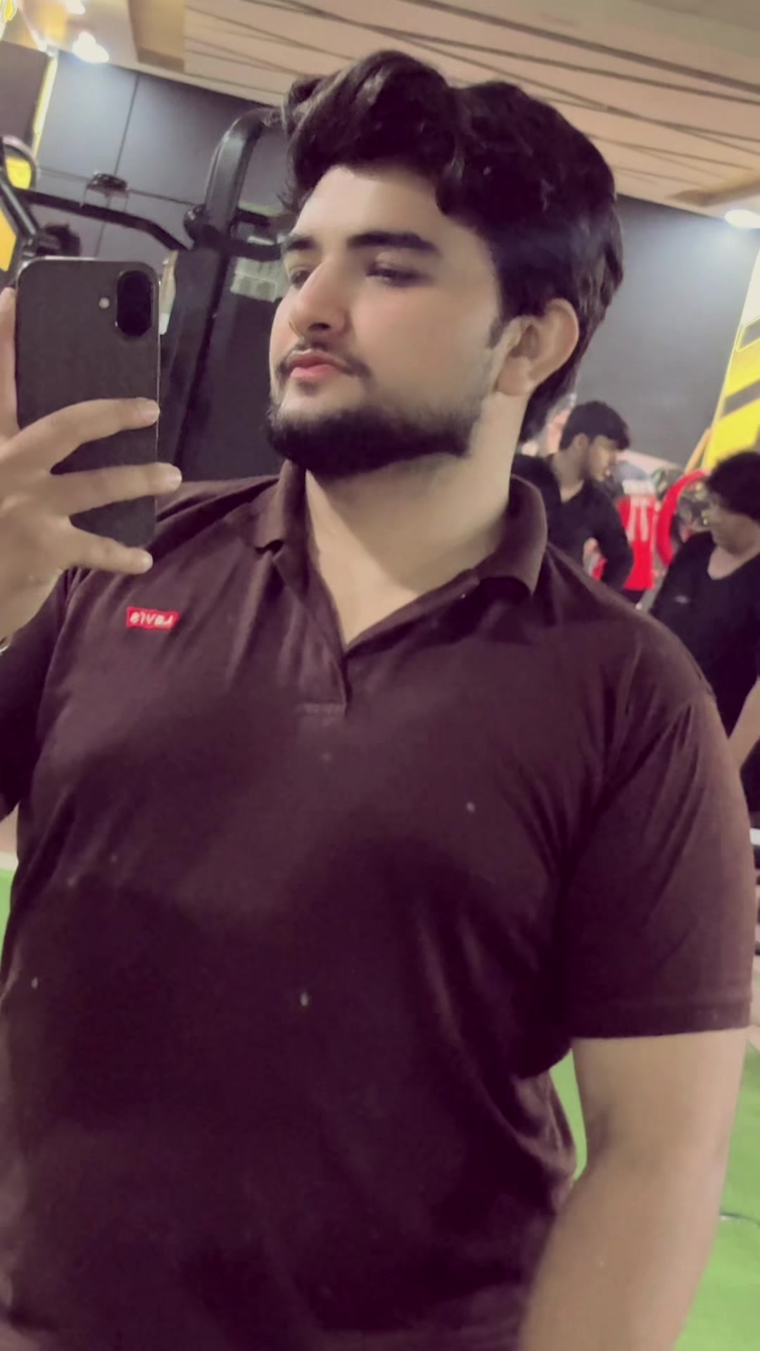 @its ___ Aizazu 🤨