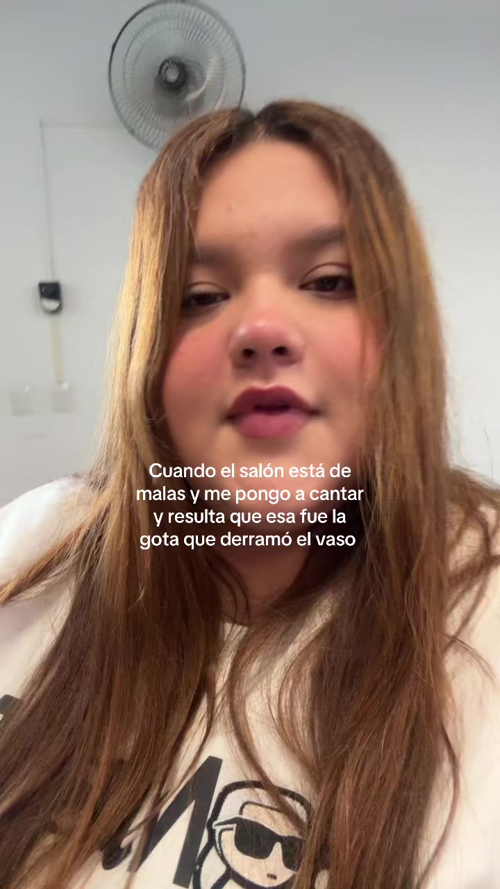 @Sofiis urbinaaa
