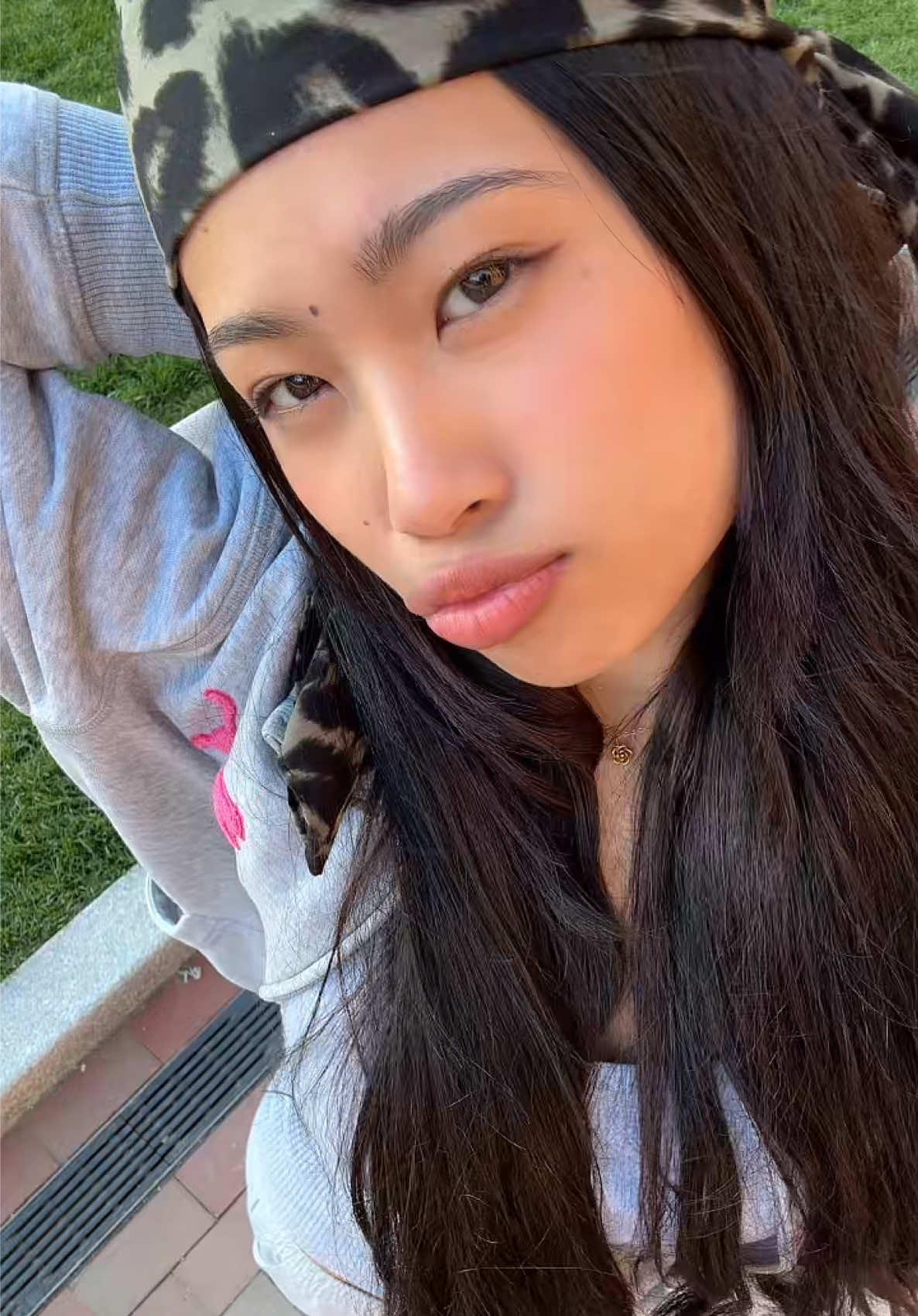 @🧚🏻&zwj;♀️