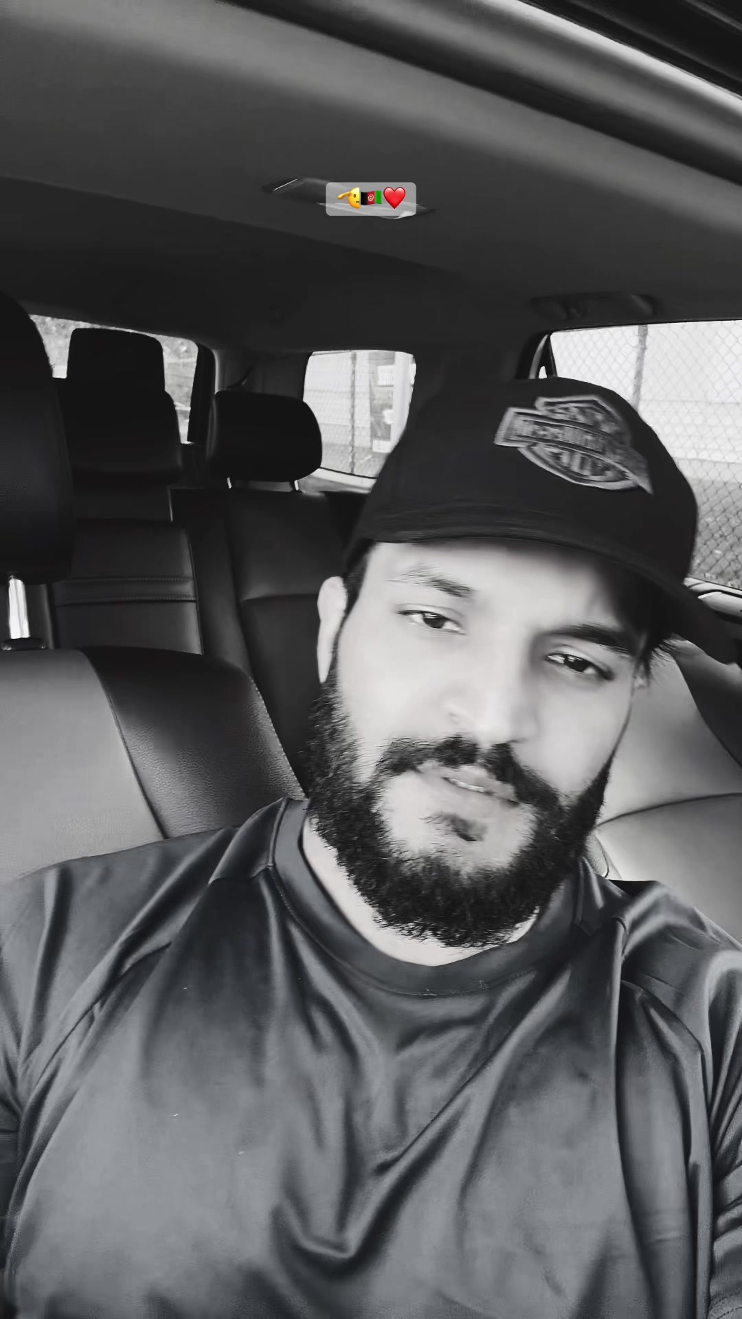 @Haji-aka🇦🇫Mubarak✌️