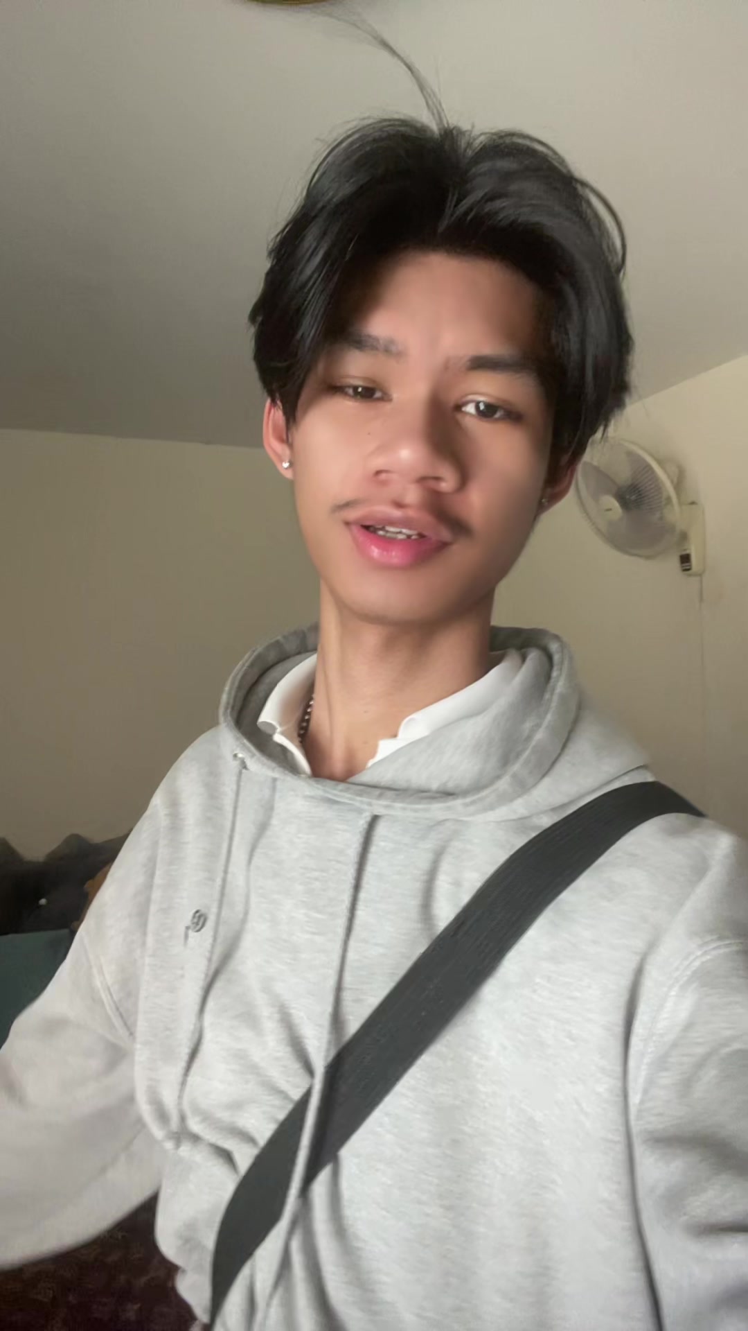 @TH!NSLAG