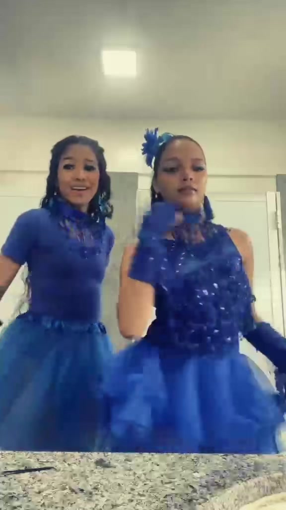 @Jhullya gabrielly