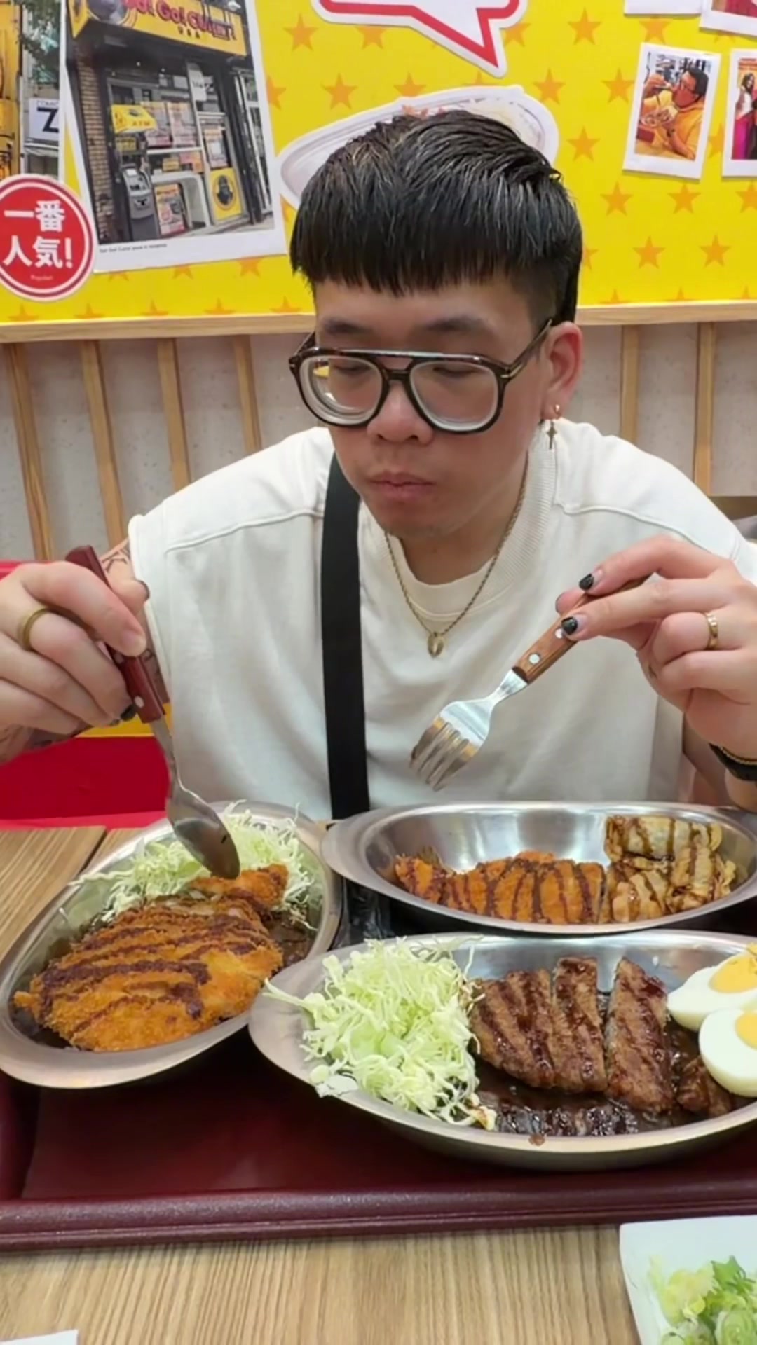 @Aku Makan Yah