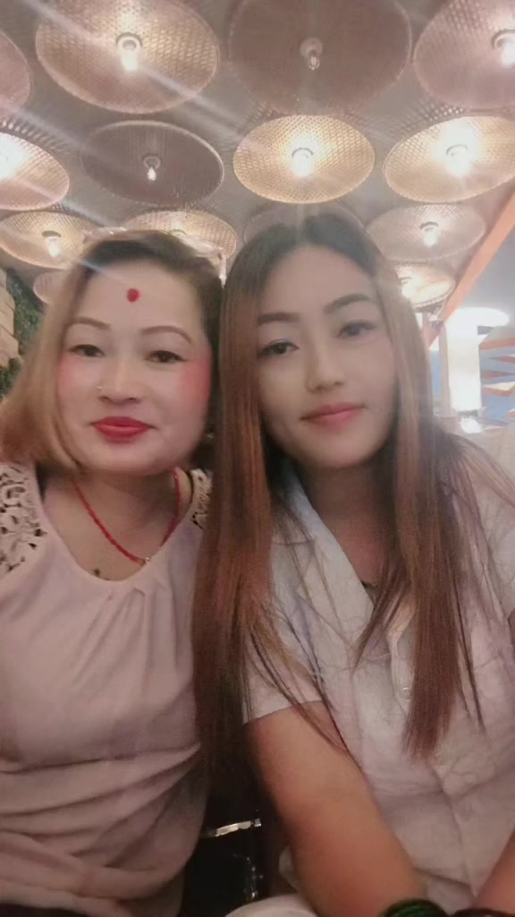 @बसन्ती(aprilgirl)