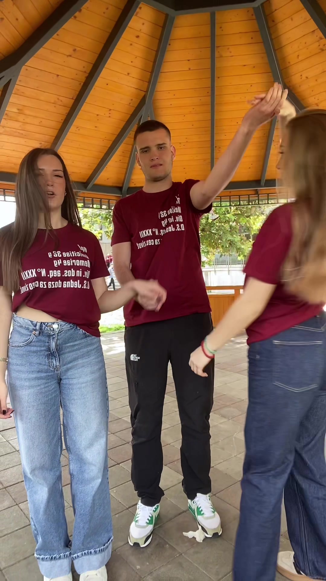 @teodora