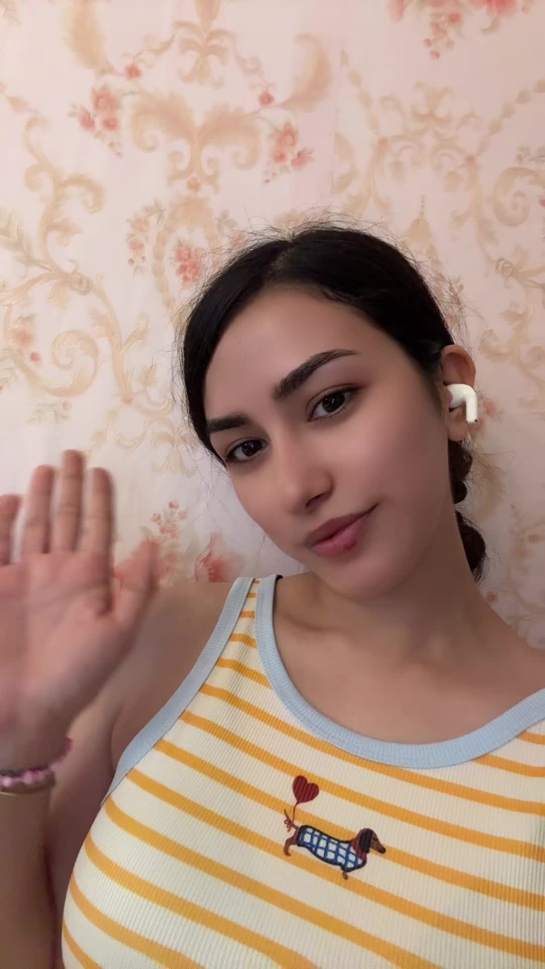 @haniyemazariofficial