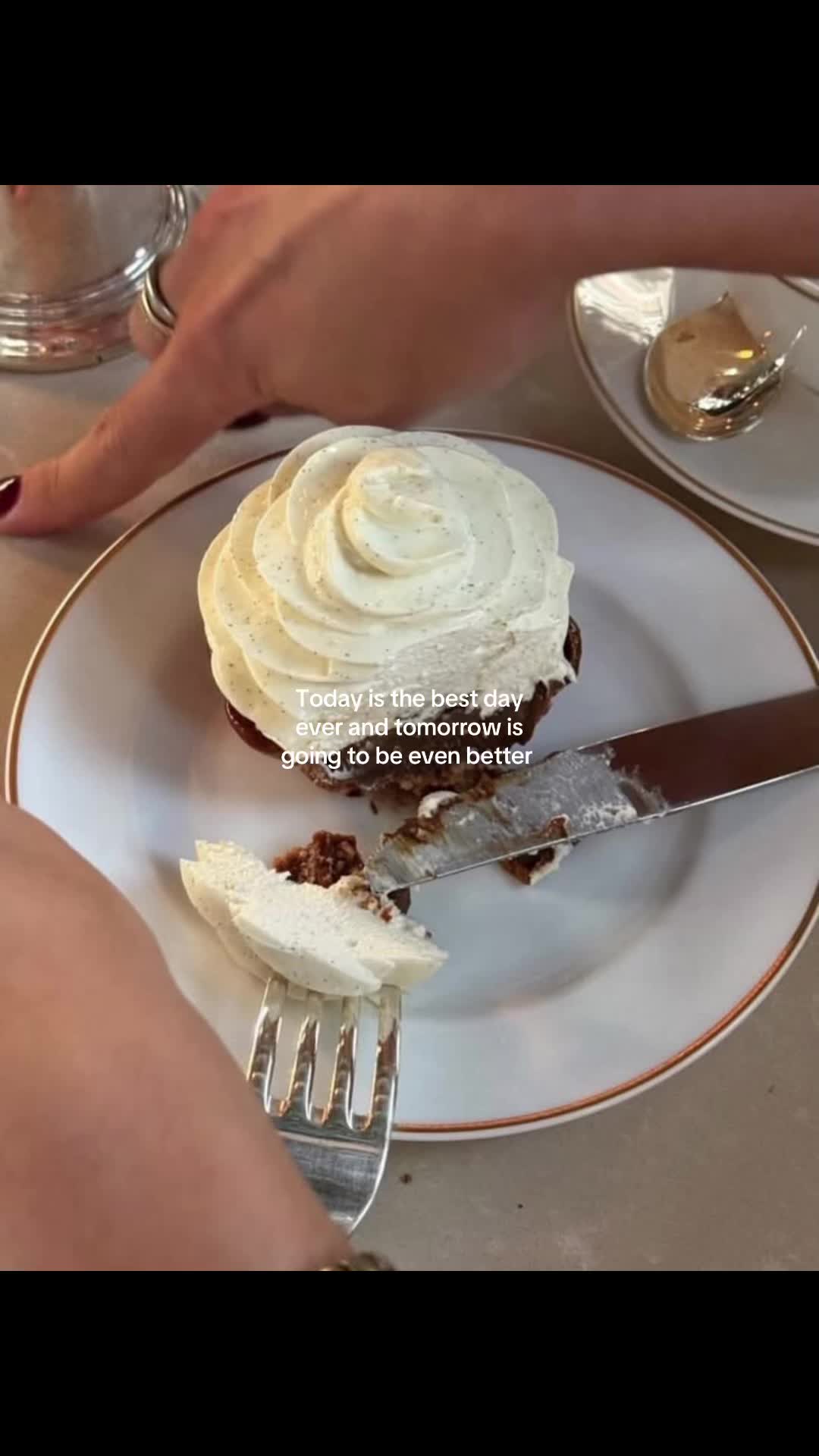 @Nina