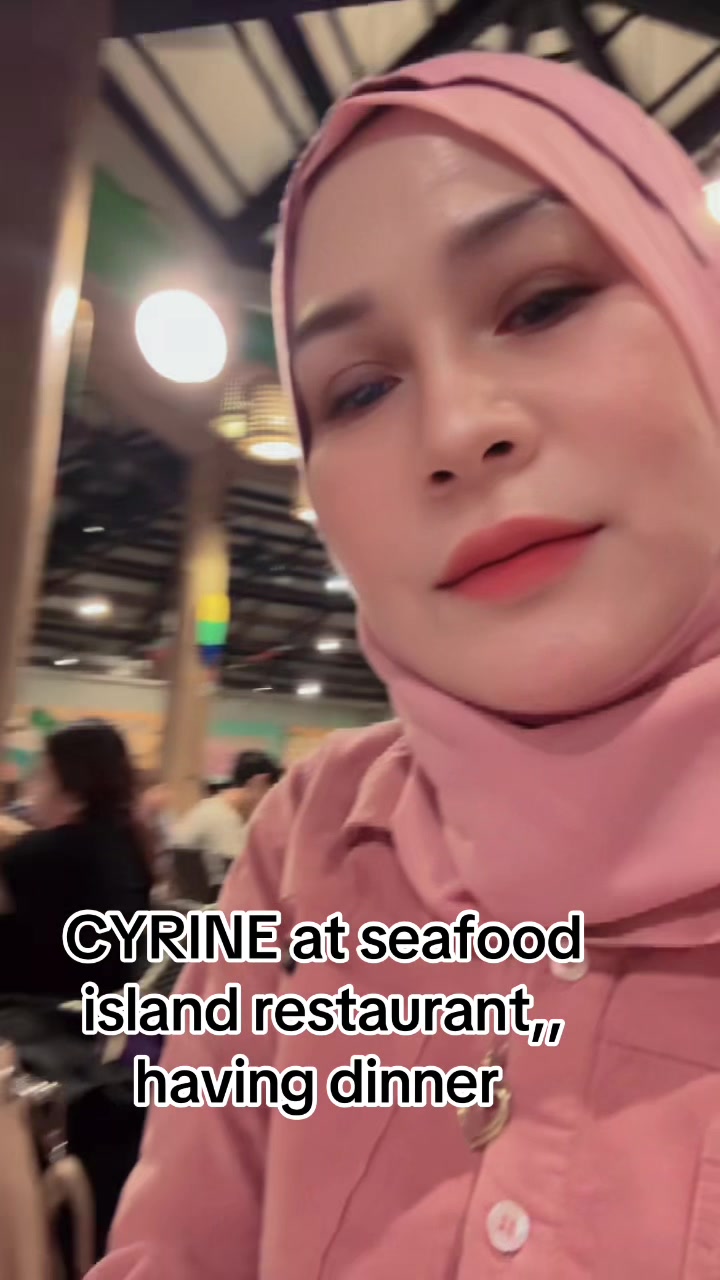 @cyrine