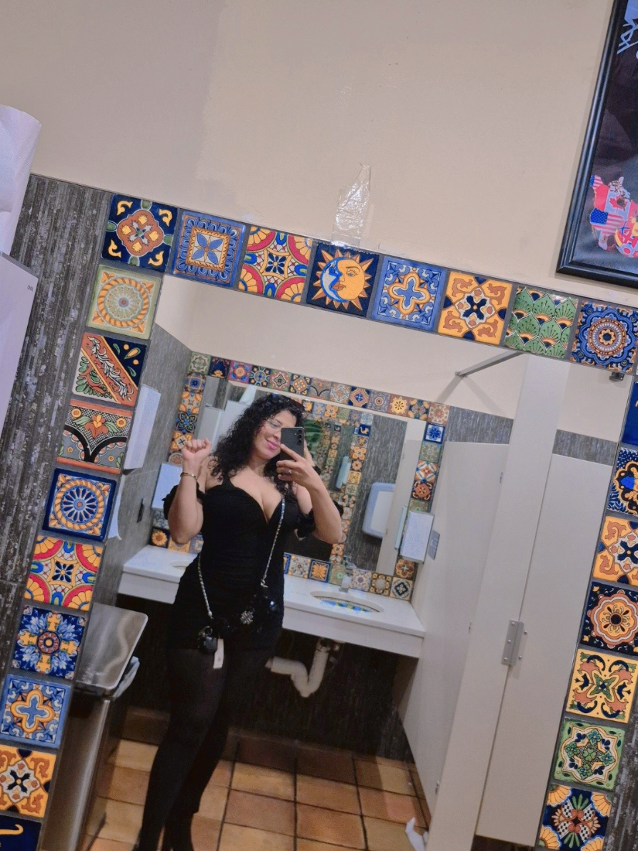@colochona 🇳🇮