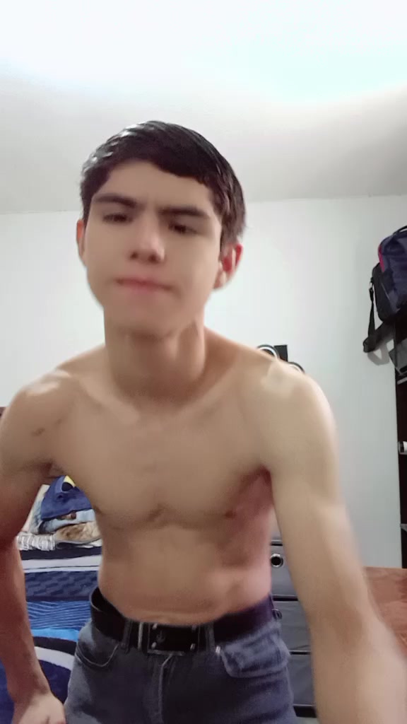 @Javier Eduardo🇲🇽 🏳️🌈