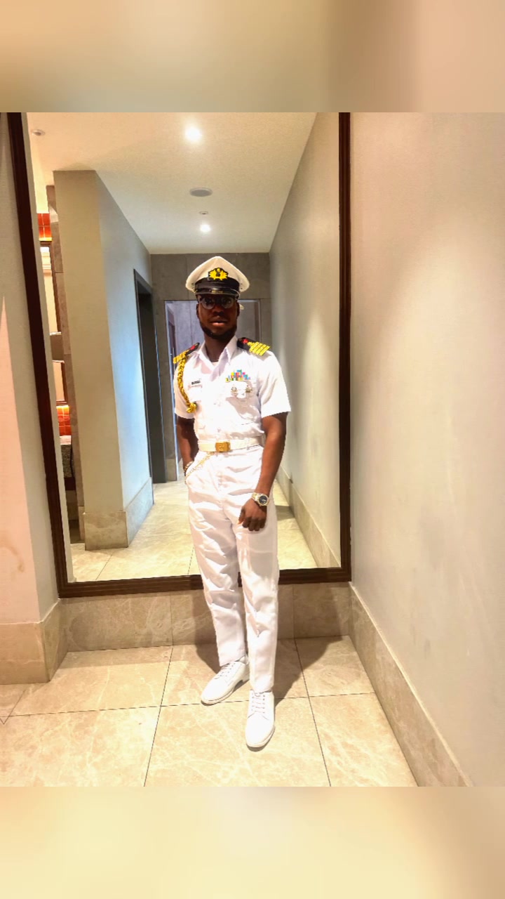 @Vasace👨&zwj;✈️ 🛳⚓🇳🇬 🇨🇳