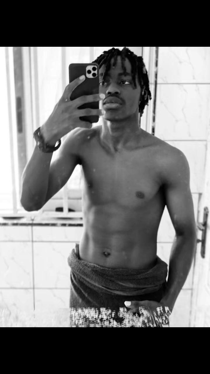 @Iam_deharrison🇳🇬🇬🇭