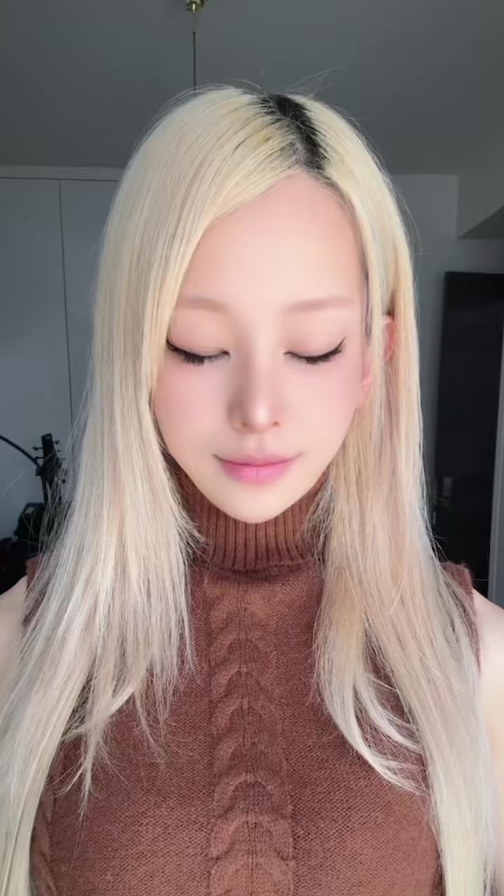 @ばに子