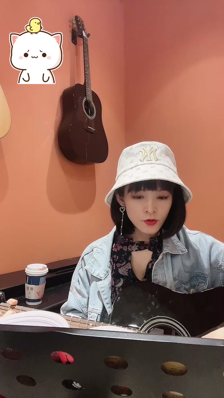 @CiCi치치