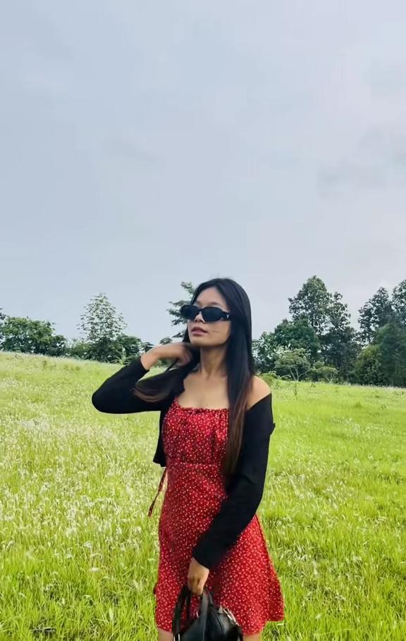 @shwe yeeဝန်းသိုသူ