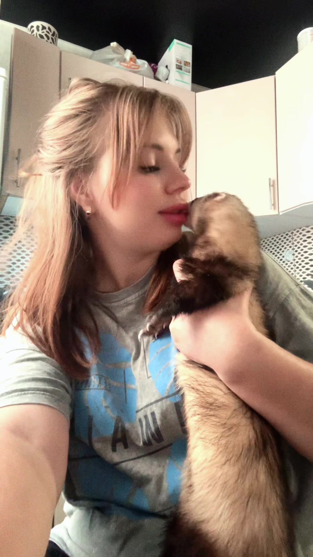 @Дана