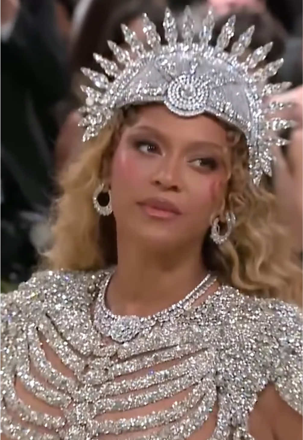 @Female RNB