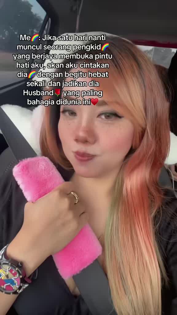 @MrsNadhyaaLukerzz🖤🌈