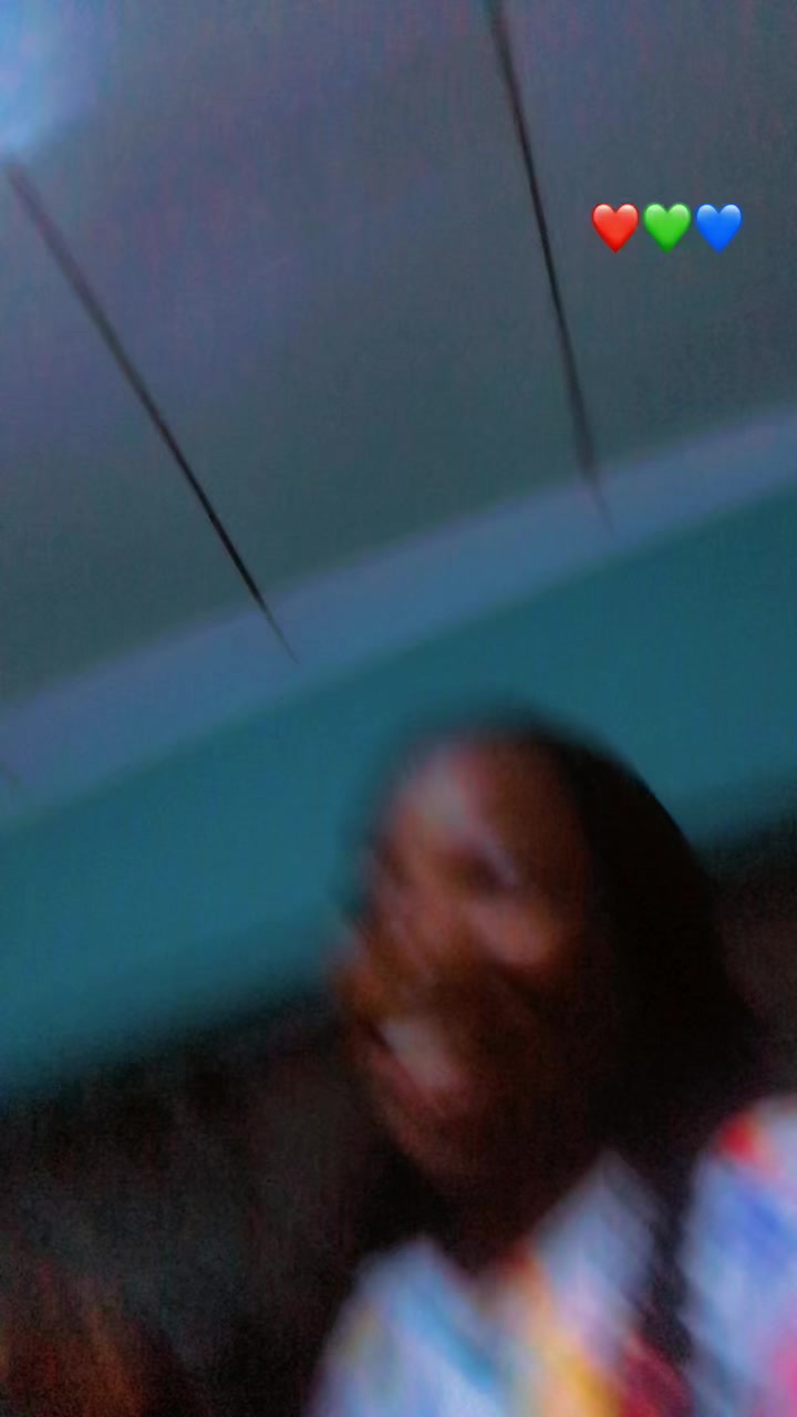 @Akua 😘💕💕💕