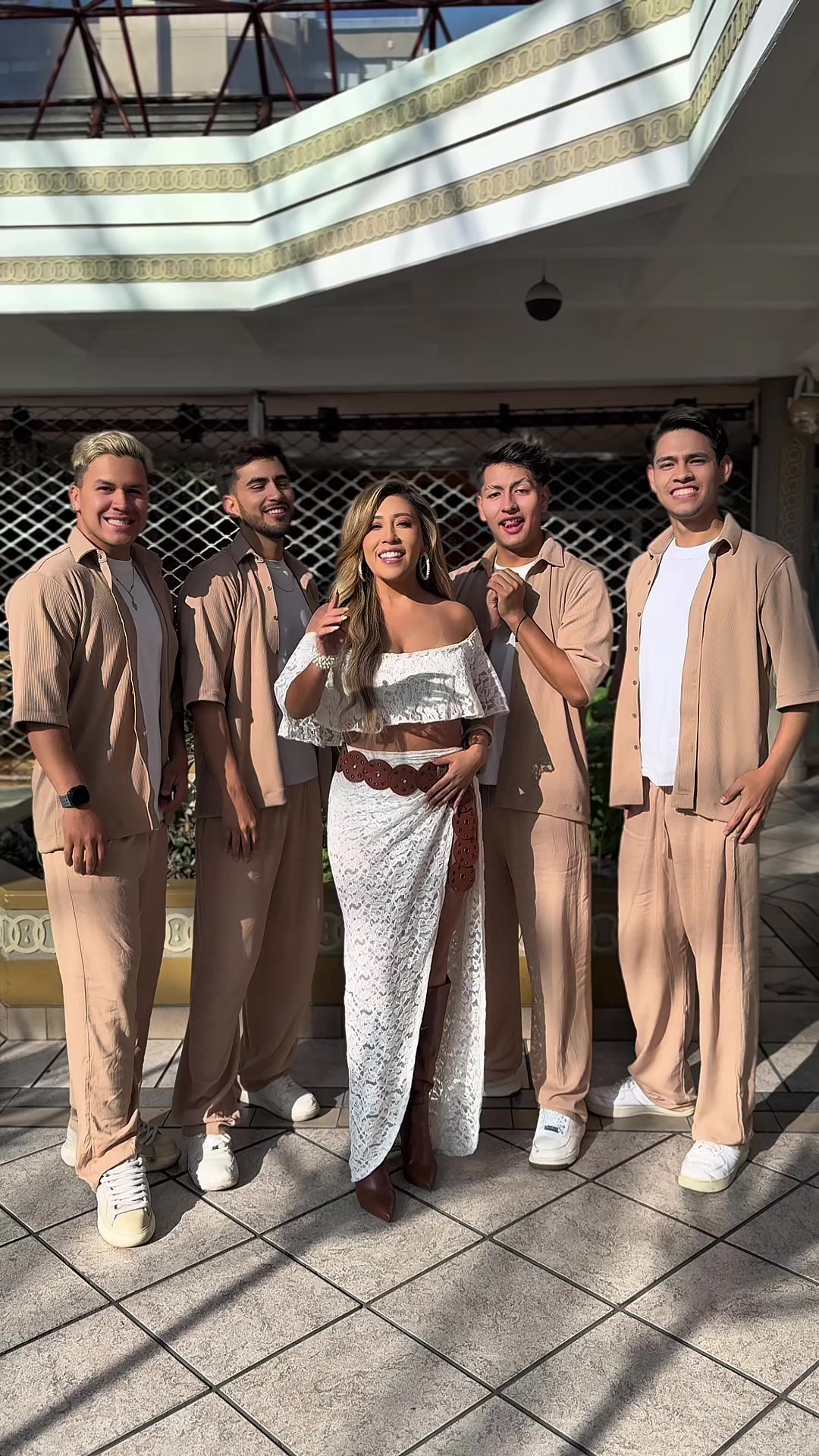 @PAOLA VILLARROEL🎤🇧🇴