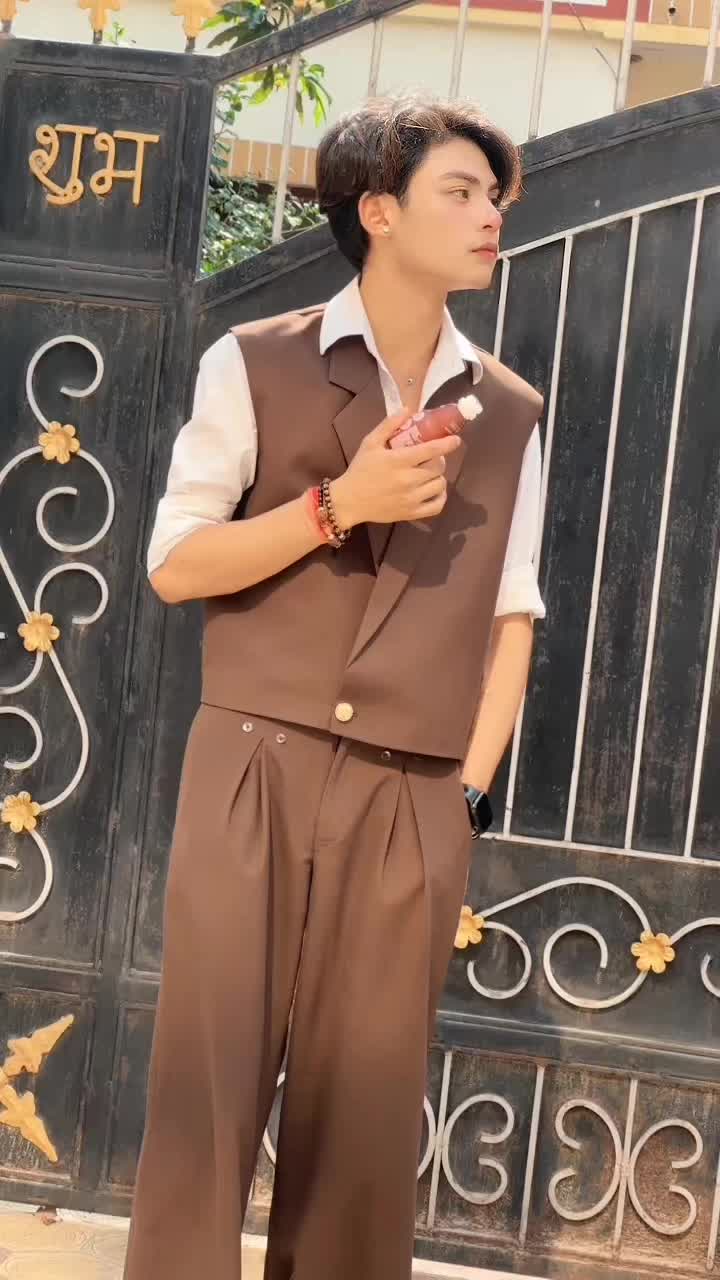 @Bikash Tharu-राधे-राधे🪈🪈🦚🦚