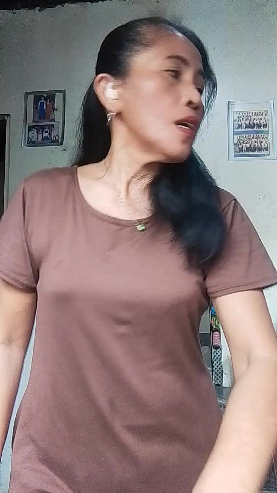 @aurora nuñez859