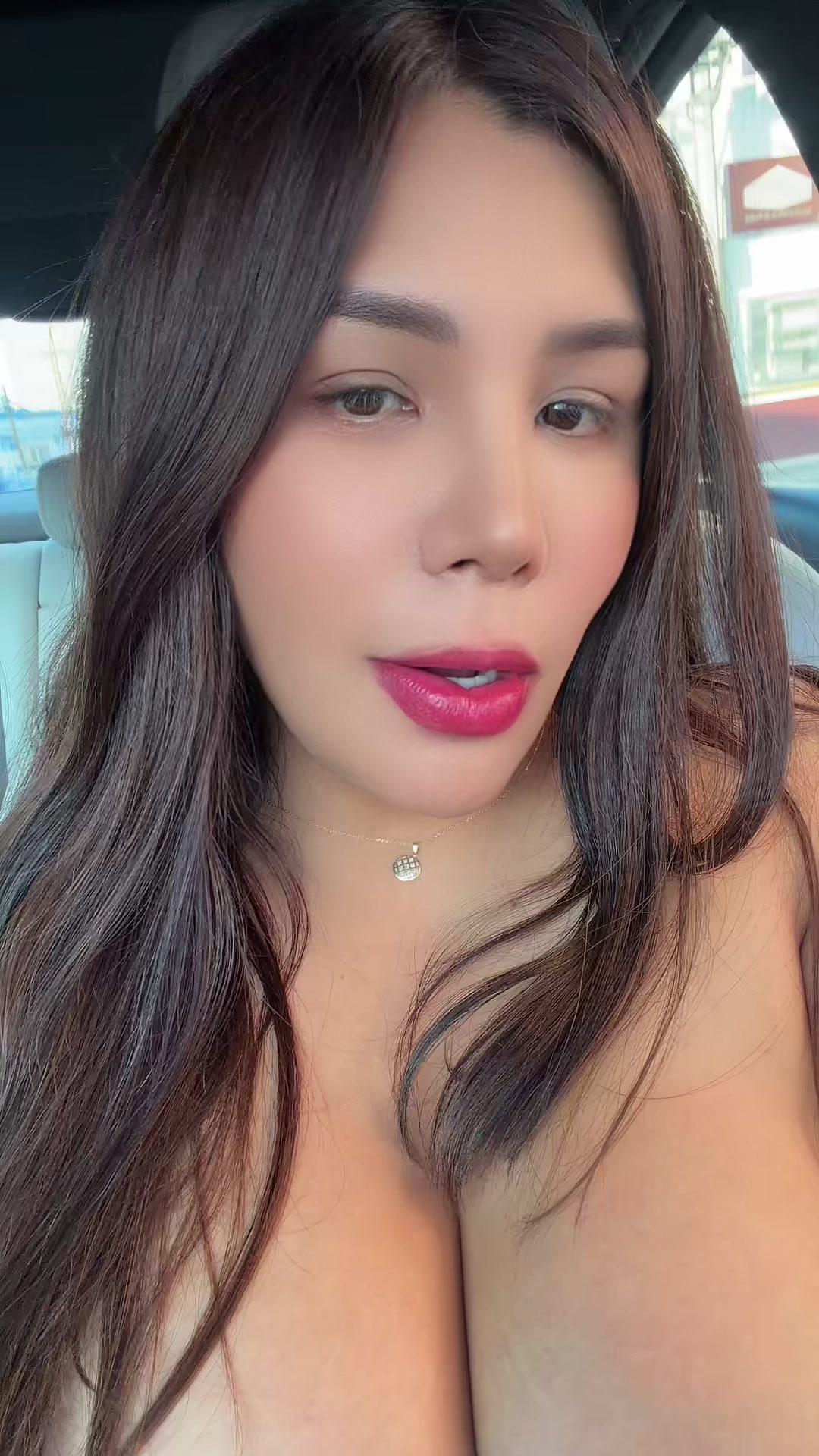 @vikaborjaoficial
