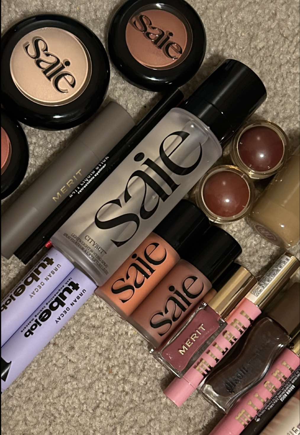 @Taylor | beauty & lifestyle