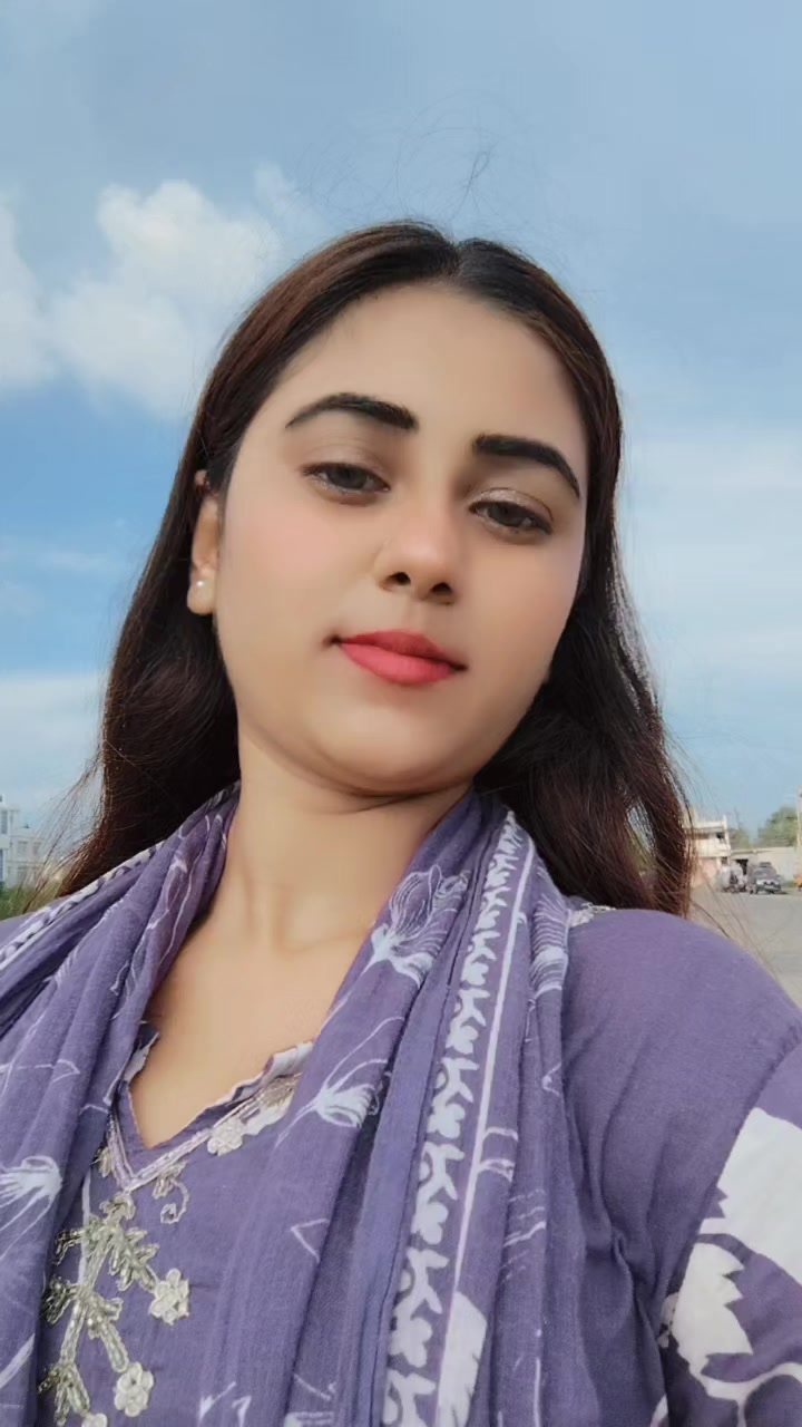 @❤Chandani sarraf❤